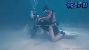 คลปหลุด maymayyy201 เย็ดกันในน้ำแบบเสียวๆจัดซอยหีเย็ดกันในใต้น้ำเลยแล้วจับนมขยำแ-300x450